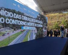 O governador Carlos Massa Ratinho Junior e o ministro dos Transportes, Renan Filho, participam nesta quarta-feira (18) do anúncio do início da duplicação do Contorno Norte de Curitiba.