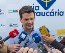 O governador Carlos Massa Ratinho Junior e o ministro dos Transportes, Renan Filho, participam nesta quarta-feira (18) do anúncio do início da duplicação do Contorno Norte de Curitiba.