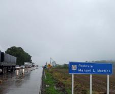 Obras de Concretagem da rodovia entre Clevelândia e Pato Branco