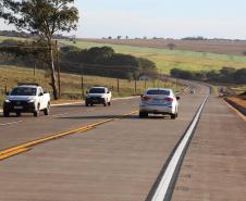pavimentação em concreto da PR-180