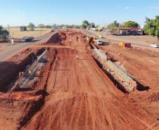 Obras no novo viaduto do Lerroville na PR-445