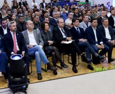 foto das autoridades na plateia