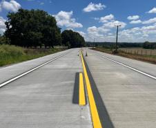 Restauração da PR-151 entre Ponta Grossa e Palmeira tem os primeiros quilômetros prontos