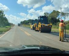 DER/PR recupera acostamentos da PR-170 no perímetro urbano de Pinhão