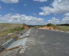 Pavimentação de nova rodovia em Rebouças chega a 36% de execução