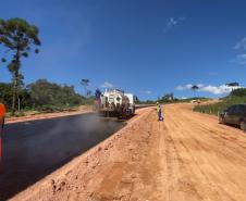 Pavimentação da PR-092 em Doutor Ulysses entra em nova etapa