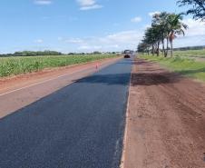 DER/PR promove obras de conservação do pavimento da PR-317 em Santa Helena
