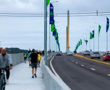 Ponte de Guaratuba impulsiona mobilidade com mais de 7 mil passagens de ciclistas em um mês