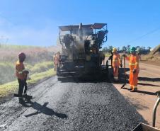 DER/PR faz melhorias nos acostamentos da PRC-158 em Rio Bonito do Iguaçu