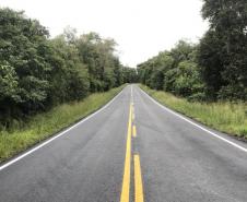 Rodovia de Manoel Ribas recebe reforço no pavimento em trecho de 24,35 km
