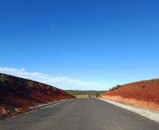 Obra de pavimentação de nova rodovia em Rebouças chega a 51% de execução