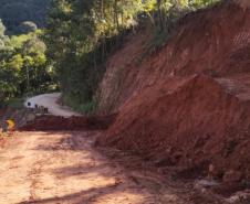 DER/PR informa interdição da PR-340 entre Tunas do Paraná e Cerro Azul nesta quinta