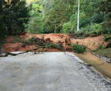 Rodovias estaduais têm trechos interditados devido às chuvas e obras