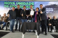 Governador entrega colégio e anuncia pavimentação da Estrada de Alagados, em Ponta Grossa Foto: Ari Dias/AEN