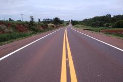 PRC-487 Campo Mourão - Iretama - Rodovia que liga Campo Mourão e Iretama recebe revitalização - Foto: DER