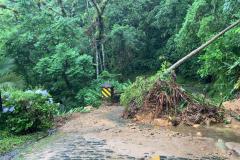 Novo deslizamento de terra bloqueia Estrada da Graciosa nesta quarta - Foto: DER