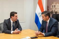 Ratinho Junior e presidente do Paraguai conversando