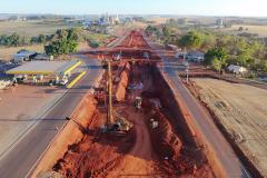 Obras no novo viaduto do Lerroville na PR-445