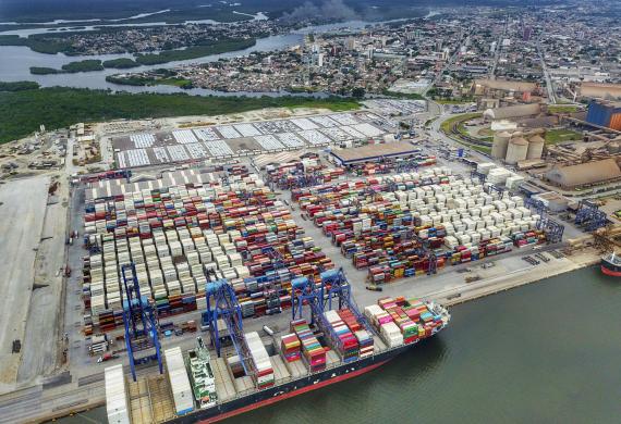 Vista aérea do Porto de Paranaguá