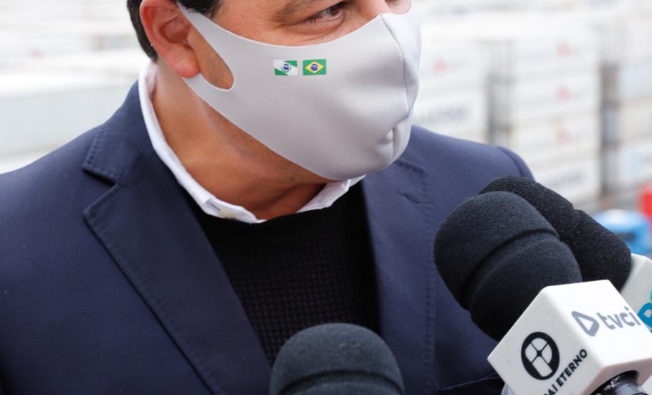 Representantes do Governo Federal visitaram nesta terça-feira (22) o Porto de Paranaguá para conhecer a estrutura de armazenagem e embarque. Os técnicos avaliam as melhores alternativas para o acesso à cidade a partir da construção da Nova Ferroeste. - Foto: Rodrigo Félix Leal/INFRA