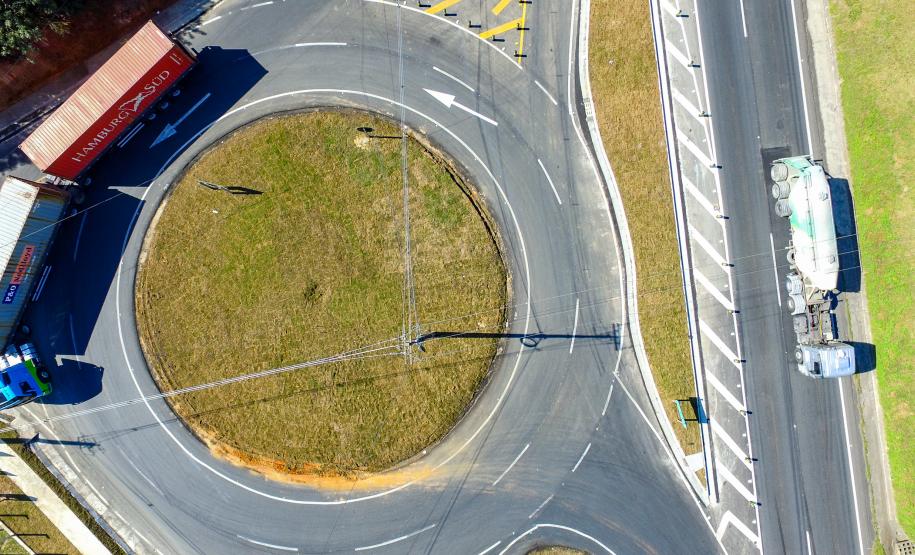 Nova interseção do Jardim Guarany, no km 104 da BR-277, em Campo Largo Foto: Rodrigo Félix Leal / InfraPR