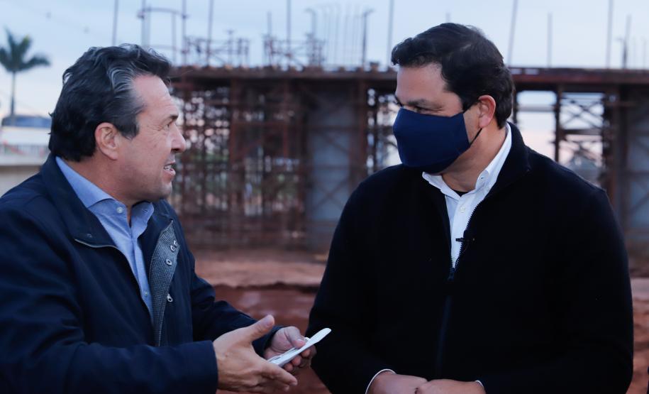 O secretário de Infraestrutura e Logística, Sandro Alex, inspeciona as obras do Trevo Gauchão e duplicação da PR-323, em Umuarama - Umuarama, 19/07/2021 - Foto: Rodrigo Félix Leal/Infraestrutura