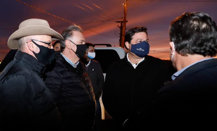 O secretário de Infraestrutura e Logística, Sandro Alex, inspeciona as obras do Trevo Gauchão e duplicação da PR-323, em Umuarama - Umuarama, 19/07/2021 - Foto: Rodrigo Félix Leal/Infraestrutura