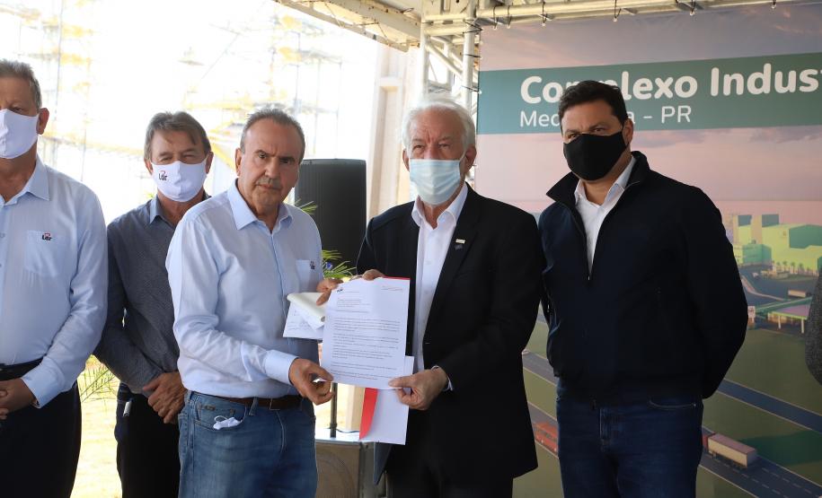 No aniversário de Medianeira, Estado anuncia retomada de obra do Centro de Educação Profissional e pavimentações. Foto: Ari Dias/AEN