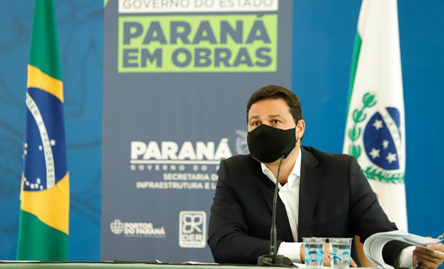 O secretário de Infraestrutura e Logística, Sandro Alex, atende a imprensa nesta quinta-feira (5) para esclarecer a nova modelagem das concessões de rodovias do Paraná. 05/08/2021. Foto: Rodrigo Félix Leal / INFRA