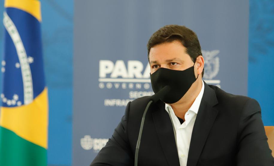 O secretário de Infraestrutura e Logística, Sandro Alex, atende a imprensa nesta quinta-feira (5) para esclarecer a nova modelagem das concessões de rodovias do Paraná. 05/08/2021. Foto: Rodrigo Félix Leal / INFRA