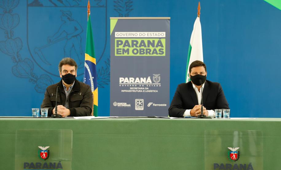 O secretário de Infraestrutura e Logística, Sandro Alex, atende a imprensa nesta quinta-feira (5) para esclarecer a nova modelagem das concessões de rodovias do Paraná. 05/08/2021. Foto: Rodrigo Félix Leal / INFRA
