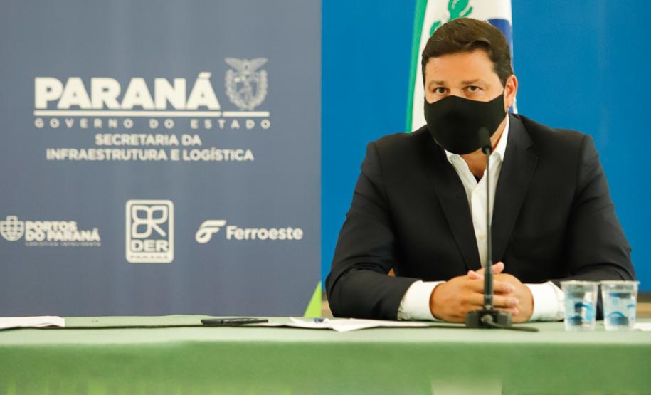 O secretário de Infraestrutura e Logística, Sandro Alex, atende a imprensa nesta quinta-feira (5) para esclarecer a nova modelagem das concessões de rodovias do Paraná. 05/08/2021. Foto: Rodrigo Félix Leal / INFRA
