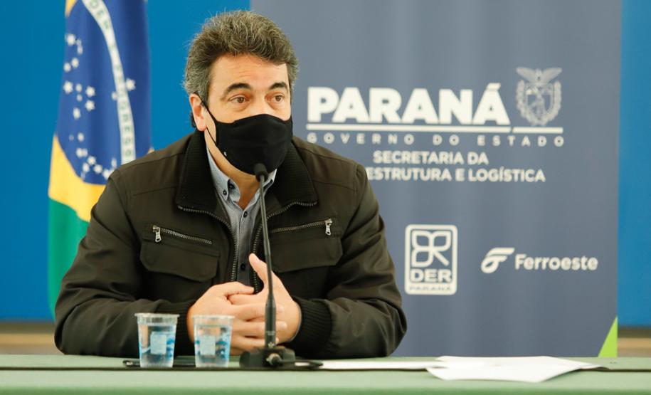 O secretário de Infraestrutura e Logística, Sandro Alex, atende a imprensa nesta quinta-feira (5) para esclarecer a nova modelagem das concessões de rodovias do Paraná. 05/08/2021. Foto: Rodrigo Félix Leal / INFRA