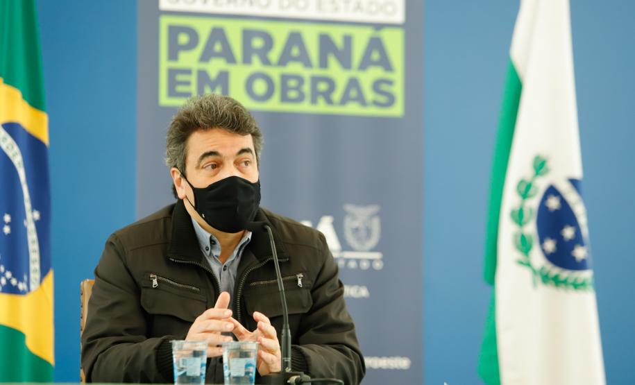 O secretário de Infraestrutura e Logística, Sandro Alex, atende a imprensa nesta quinta-feira (5) para esclarecer a nova modelagem das concessões de rodovias do Paraná. 05/08/2021. Foto: Rodrigo Félix Leal / INFRA