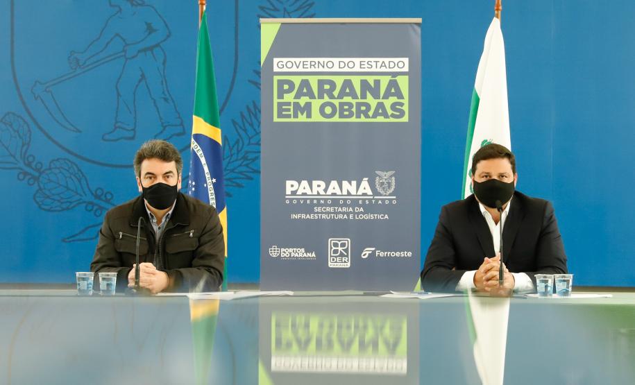 O secretário de Infraestrutura e Logística, Sandro Alex, atende a imprensa nesta quinta-feira (5) para esclarecer a nova modelagem das concessões de rodovias do Paraná. 05/08/2021. Foto: Rodrigo Félix Leal / INFRA