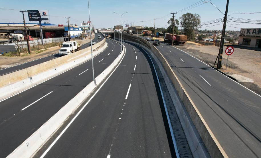 Segundo dados da CCR Rodonorte, a Avenida Souza Naves concentra um fluxo de 35 mil veículos por dia, chegando a 7 milhões de caminhões por ano. Foto: Rodrigo Félix Leal /InfraPR