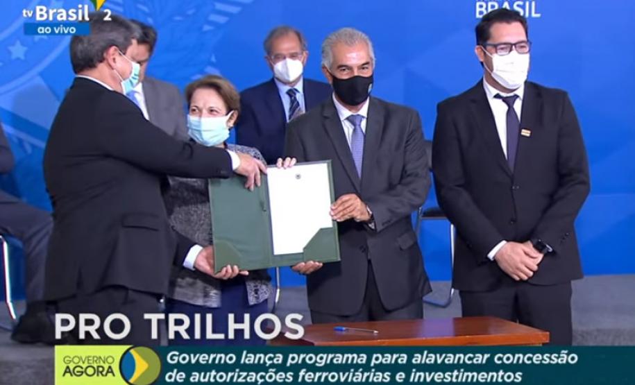 A solicitação foi oficializada pelo diretor-presidente da Ferroeste, André Gonçalves, no lançamento do programa de Autorizações Ferroviárias Por Trilhos, no Palácio do Planalto. Reprodução