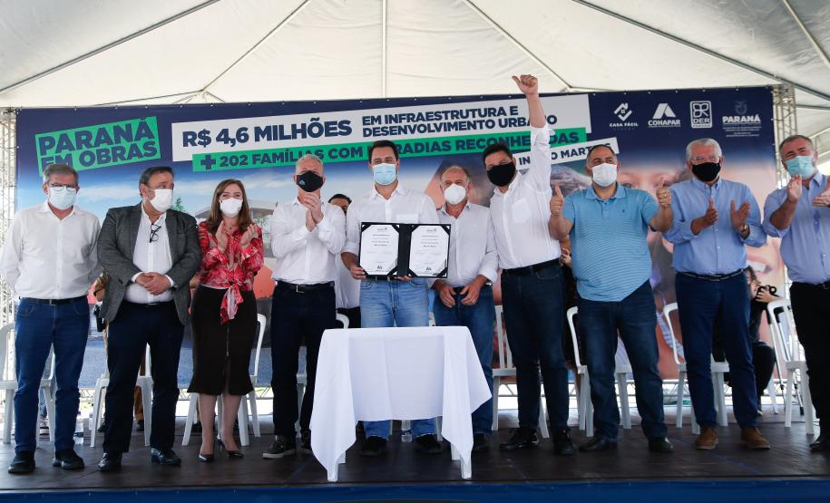 Com recursos da Secretaria de Estado da Infraestrutura e Logística, serão pavimentados uma área total de 8.658,23 metros quadrados das ruas Visconde de Guarapuava e Marechal Floriano Peixoto. Foto: Geraldo Bubniak/AEN