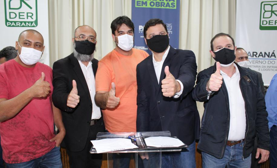 Evento reúne 56 prefeituras para formalizar doção de veículos e equipamentos - Curitiba, 27/10/2021 - Foto: Antoniela Dalcol/Seil