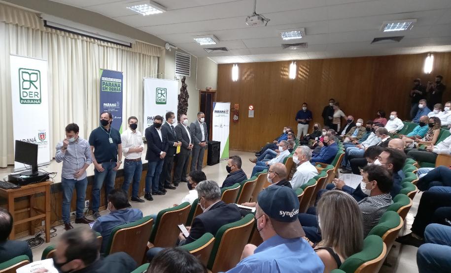 Evento reúne 56 prefeituras para formalizar doção de veículos e equipamentos - Curitiba, 27/10/2021 - Foto: Antoniela Dalcol/Seil