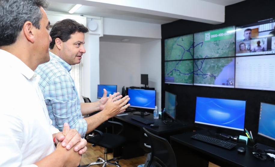 DER - Centro de Operações do 0800 para atendimentos com guincho - Curitiba, 14/03/2022 Foto: Rodrigo Félix Leal/SEIL