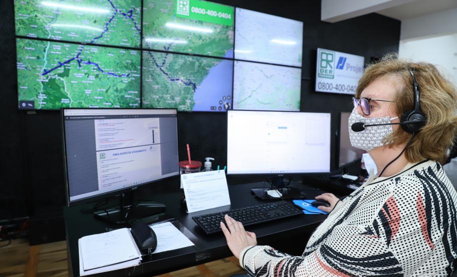 DER - Centro de Operações do 0800 para atendimentos com guincho - Curitiba, 14/03/2022 Foto: Rodrigo Félix Leal/SEIL