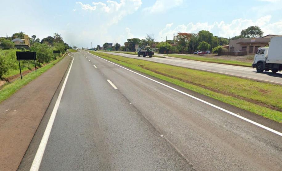 DER/PR vai investir R$ 8,8 mi em nova iluminação viária da BR-277 na região Oeste - Serão novos conjuntos de poste com luminárias LED de 250 W em cerca de 20 quilômetros da rodovia federal, em Foz do Iguaçu, Santa Terezinha de Itaipu e São Miguel do Iguaçu