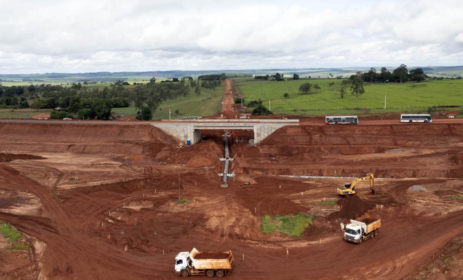 Obras da Estrada da Boiadeira ultrapassam 80% de execução e avançam em várias frentes -  Foto: Albari Rosa/AEN