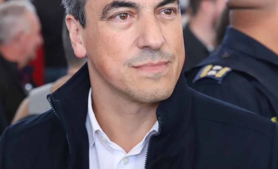 O governador Carlos Massa Ratinho Junior assina ordem de serviço para construção de viaduto em São José dos Pinhais. Foto: Rodrigo Félix Leal / SEIL