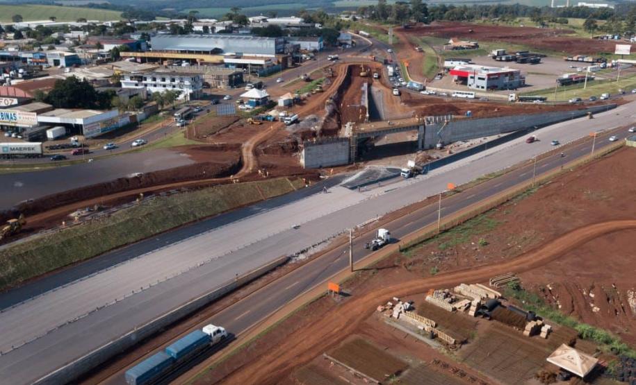 Obra do novo Trevo Cataratas de Cascavel chega a 80% de conclusão - Foto: DER-PARANÁ