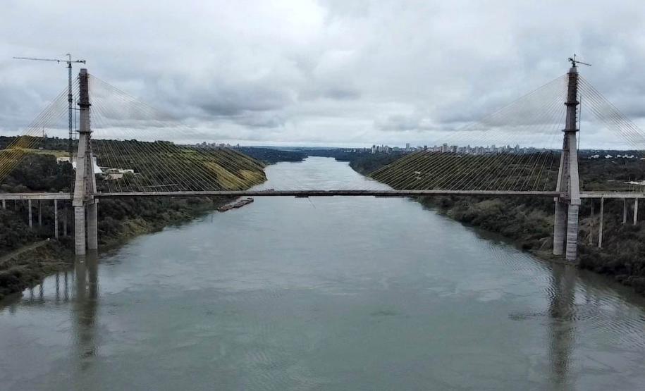 Ponte da Integração em Foz do Iguaçu tem 95,5% das obras concluídas - Foto: DER/PARANÁ