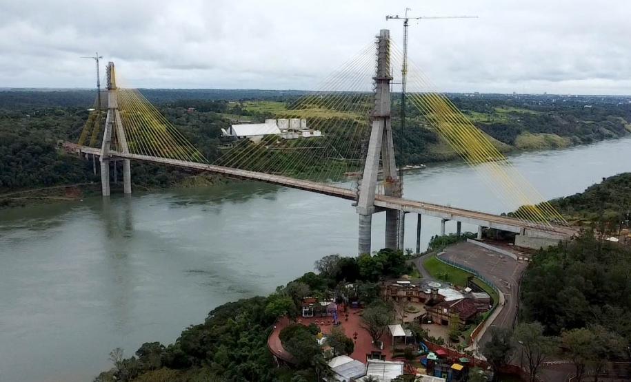 Ponte da Integração em Foz do Iguaçu tem 95,5% das obras concluídas - Foto: DER/PARANÁ