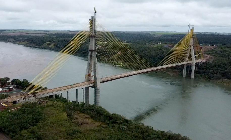 Ponte da Integração em Foz do Iguaçu tem 95,5% das obras concluídas - Foto: DER/PARANÁ