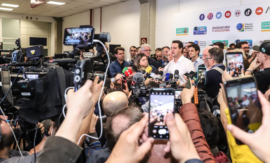 Ratinho Junior é reeleito com 69,6% dos votos e apoio de mais de 4 milhões de paranaenses Foto: Rodrigo Félix Leal / SEIL